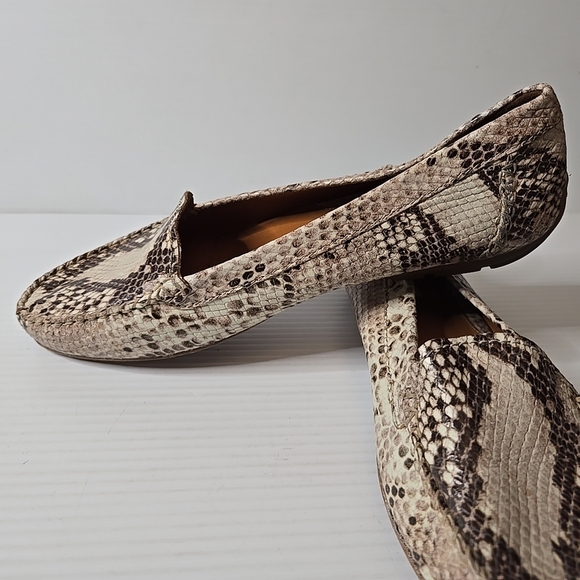 Women's Geox Respira Snakeskin Slipon Loafers Flats Shoea - Picture 1 of 10